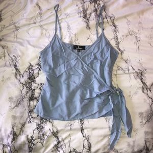 Super Cute Lulus’s Tie Front Top Size XS